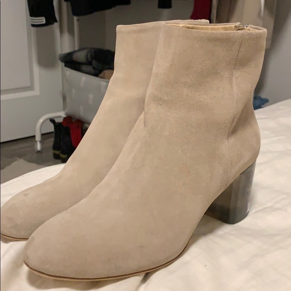Rag & Bone booties!